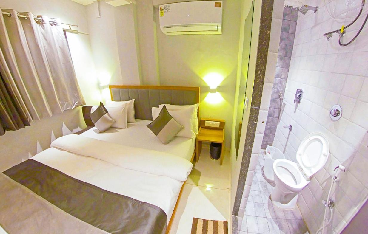 Hotel Nova Star 拉杰果德 外观 照片
