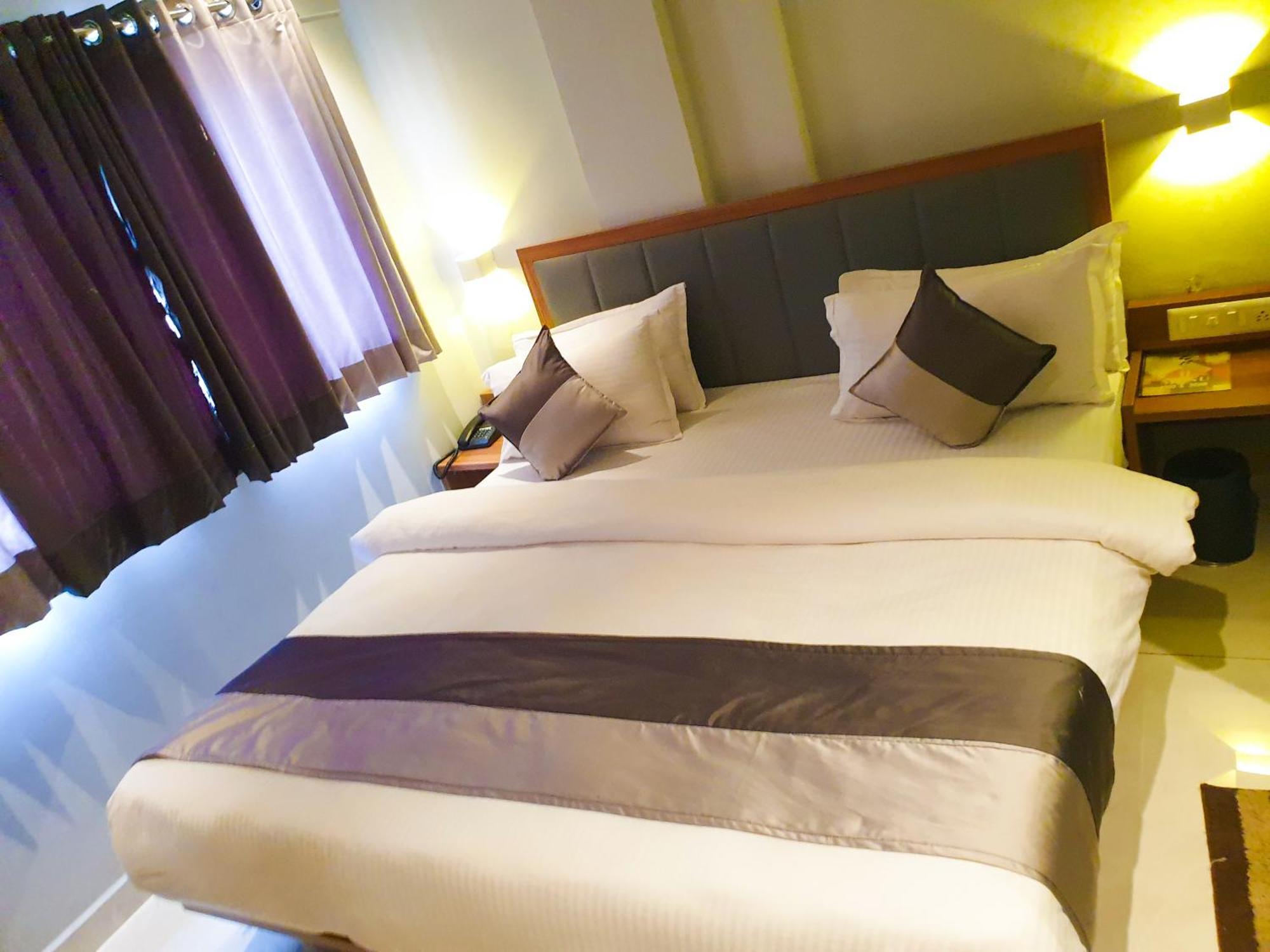 Hotel Nova Star 拉杰果德 外观 照片